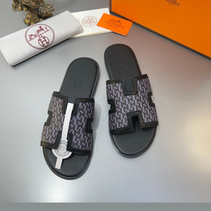 H**mes slippers